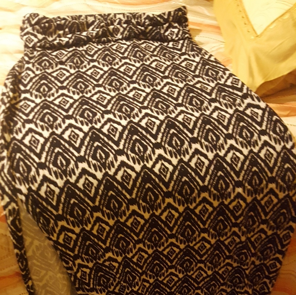 Black and white maxi skirt